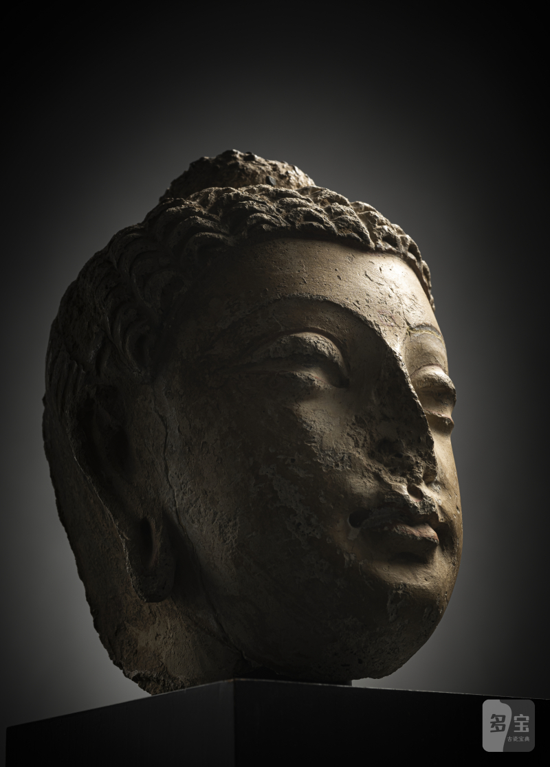 A STUCCO HEAD OF BUDDHA SHAKYAMUNI - 图3